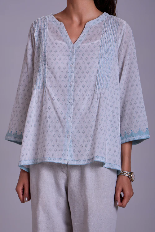 Rangsutra Suhani White Boxy Cotton Top With Applique - Image 3