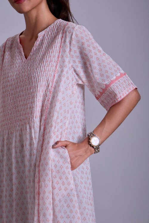 Rangsutra Suhani White Flared Cotton Dress With Applique - Image 4