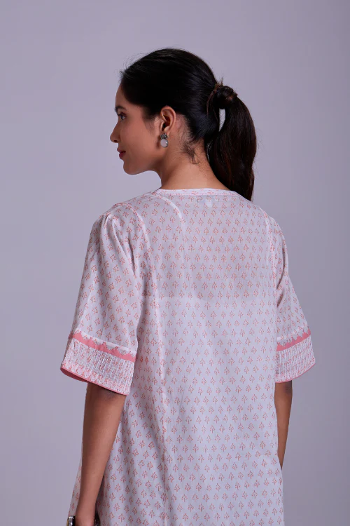 Rangsutra Suhani White Flared Cotton Dress With Applique - Image 5