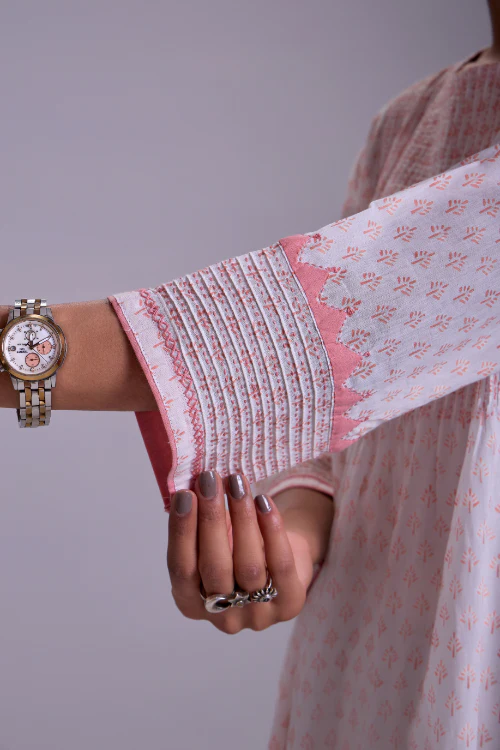 Rangsutra Suhani White Flared Cotton Kurta With Applique - Image 2
