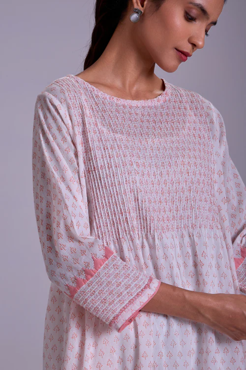 Rangsutra Suhani White Flared Cotton Kurta With Applique - Image 5