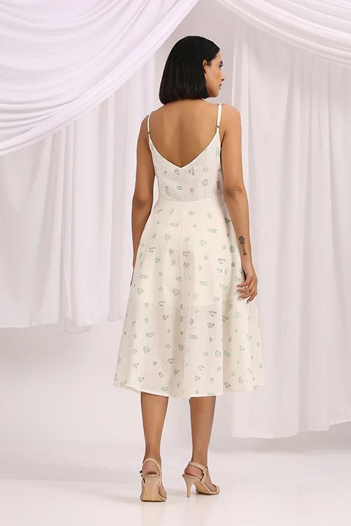Okhai 'Summer Breeze' Hand Block Printed Cotton Dress - Image 5
