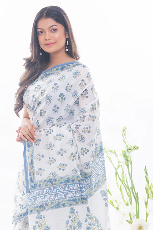 TICH Summer Moods. Sanganeri Mulmul Cotton Saree - White & Blue Floral - Image 3