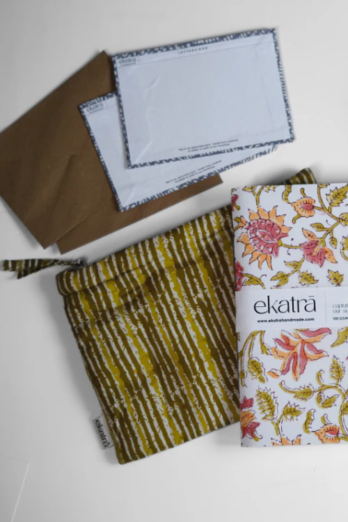 Sustainable Gratitude Hamper By Ekatra - Pink Floral - Image 3