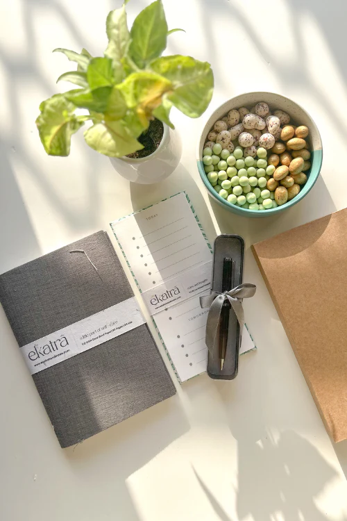 Sustainable Productivity Gift Hamper By Ekatra - Solid Grey - Image 2