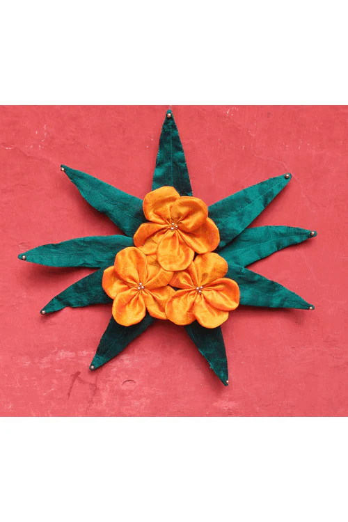 "Svatanya" Handcrafted Eco-Friendly Marigold & Mango Leaf Toran - Image 5