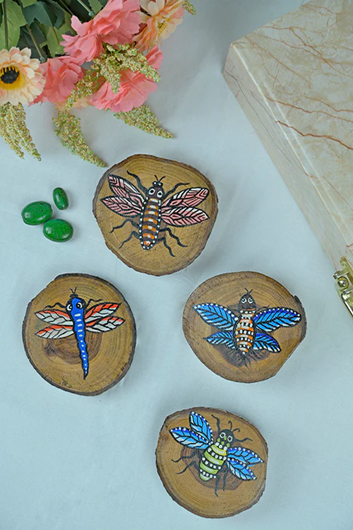 Diorama Designs Teak Wood Handpainted Flies Coasters- Set Of 4