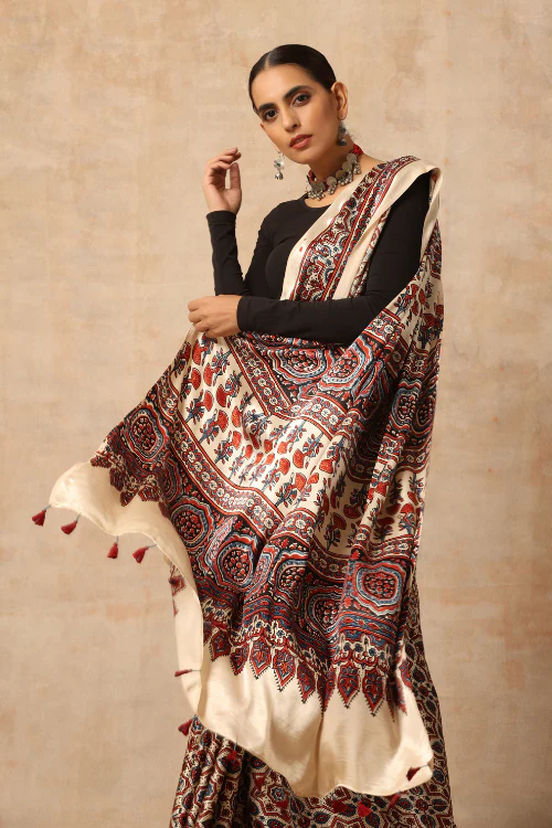 Tenaaro Ajrakh Hand Block Printed Modal Satin Saree - Image 8