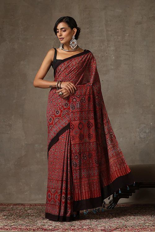 TENAARO  Ajrakh Hand Block Printed Mul Cotton Saree - Image 5