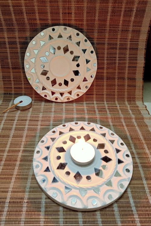 Terracotta by Sachii Kutch Lippan Mud Work Tealight Holder - Image 3