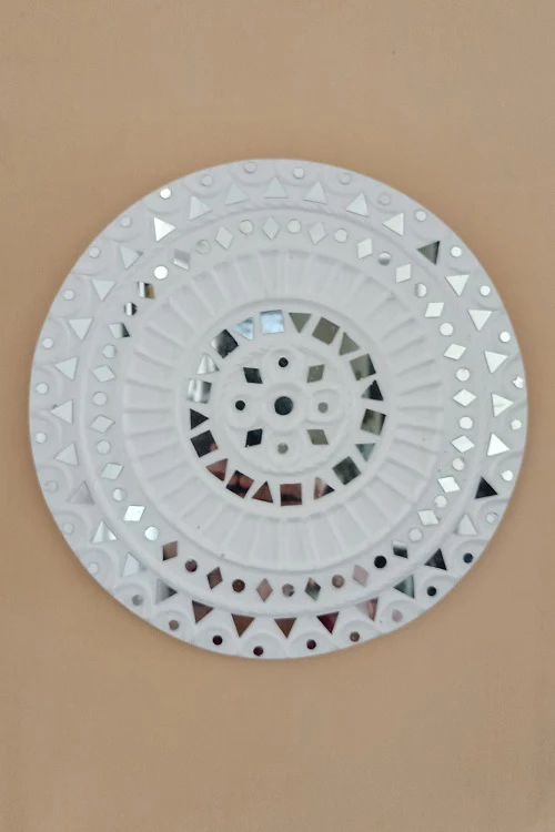 Terracotta by Sachii Kutch Lippan Mud Work Wall Plate 1 - Image 5