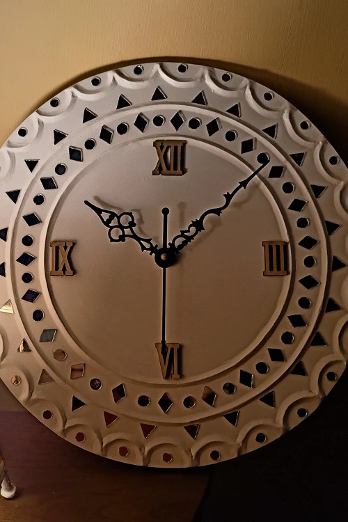Terracotta by Sachii" Lippan Kaam Wall Clock - Image 3