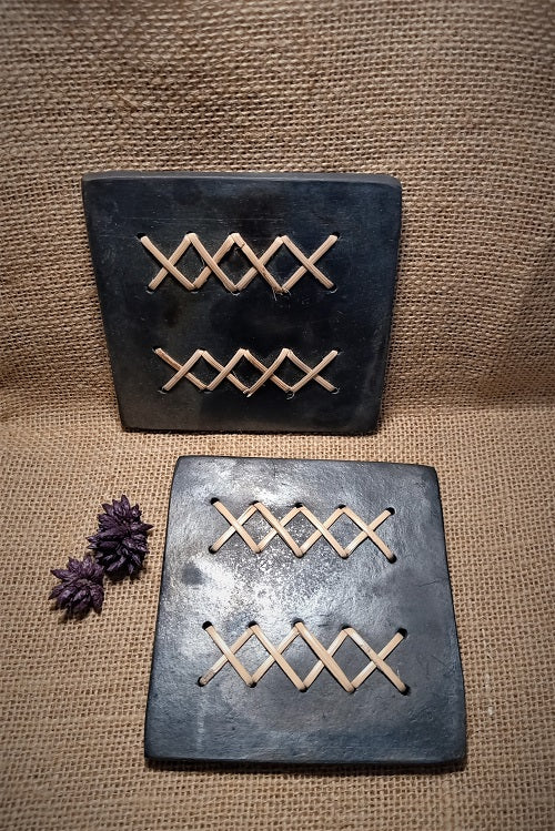 Terracotta by Sachii "Longpi Black Pottery Coaster Square" Set of 2 - Image 4