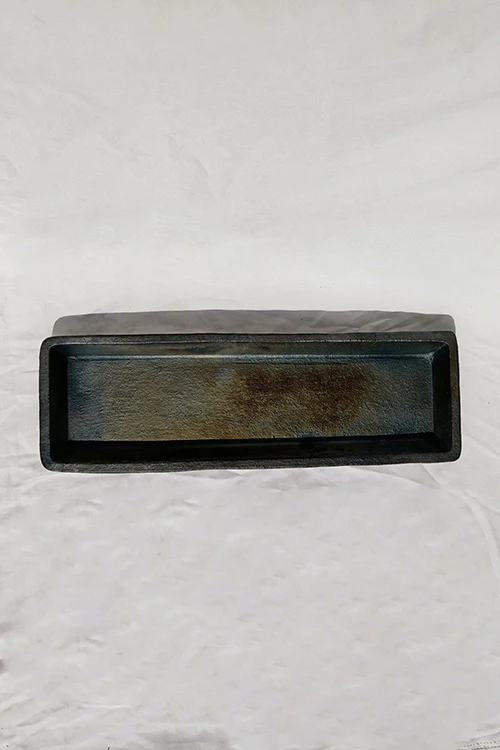 Terracotta by Sachii Longpi Black Pottery Tray Long - Image 2