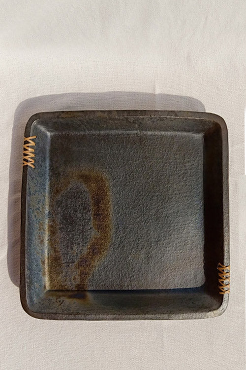 Terracotta by Sachii Longpi Black Pottery Tray Square - Image 3