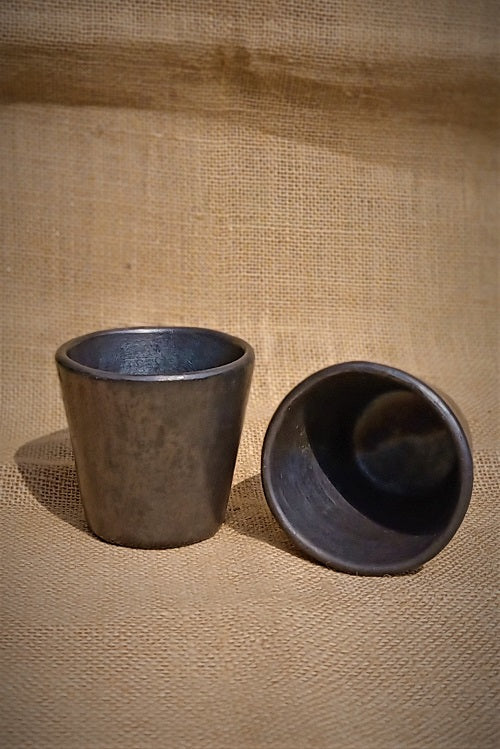 Terracotta by Sachii "Longpi Black Pottery Tumblers Trapezium Small Set of 2" - Image 2