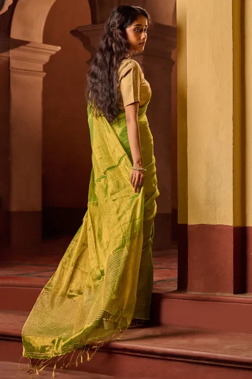 The ICH Bengal Elegance. Handwoven Tissue & Linen Saree - Golden Lime - Image 4