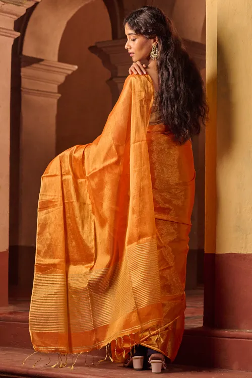 The ICH Bengal Elegance. Handwoven Tissue & Linen Saree - Golden Sunset - Image 4