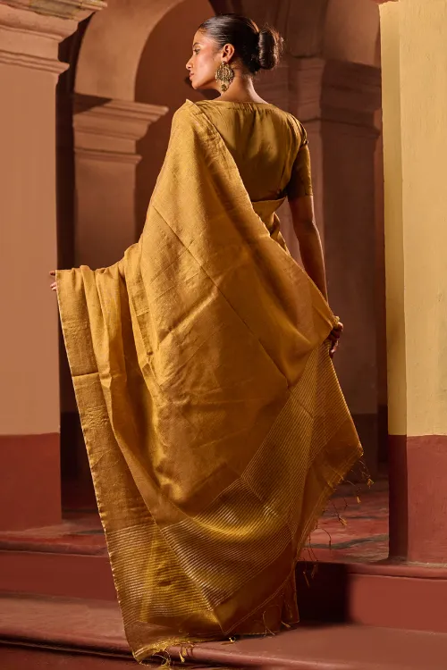 The ICH Bengal Elegance. Handwoven Tissue & Linen Saree - Ochre Gold - Image 4