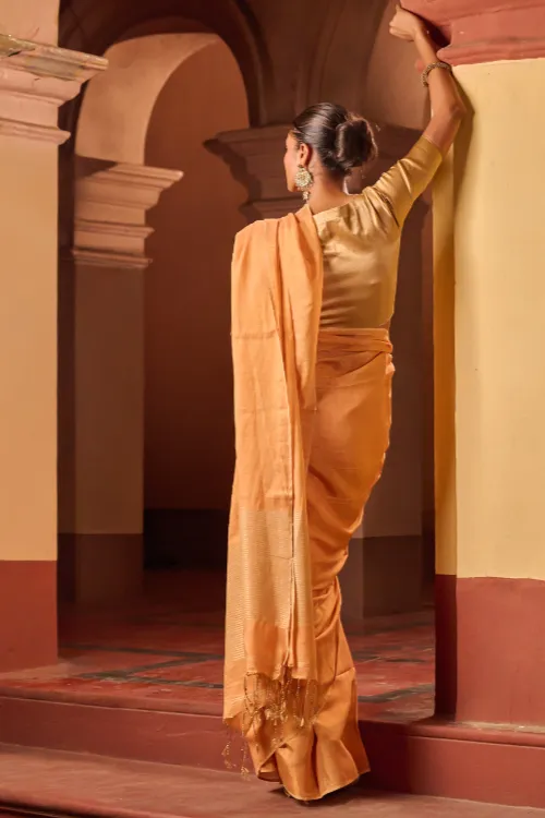 The ICH Bengal Elegance. Handwoven Tissue & Linen Saree - Peach Champagne - Image 7