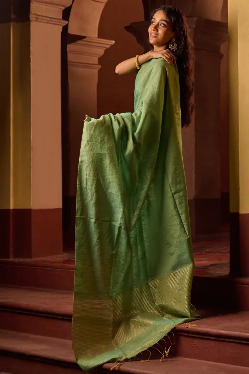 The ICH Bengal Elegance. Handwoven Tissue & Linen Saree - Sage Reverie - Image 2