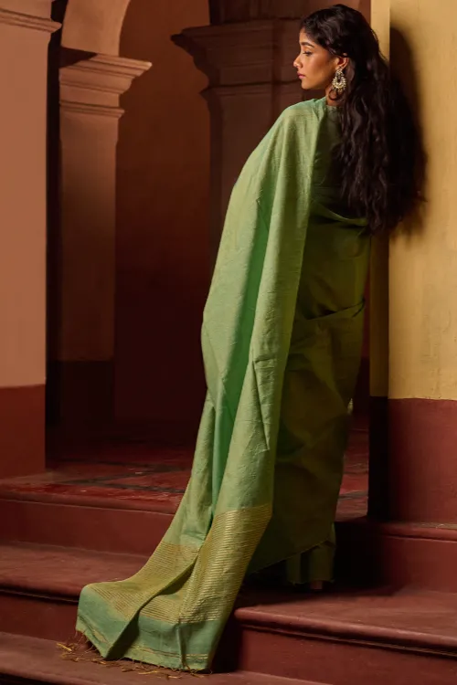The ICH Bengal Elegance. Handwoven Tissue & Linen Saree - Sage Reverie - Image 4