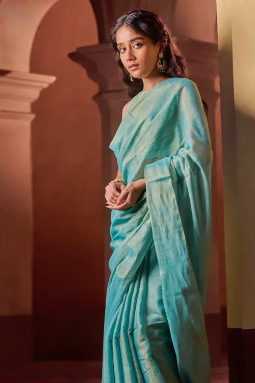 The ICH Bengal Elegance. Handwoven Tissue & Linen Saree - Turquoise Soft Gold - Image 3