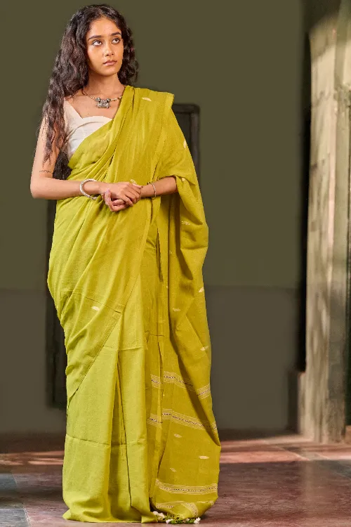 The ICH Bengal Vibes. Handwoven Jamdani Soft Mul Cotton Saree - Lime Poetry - Image 2
