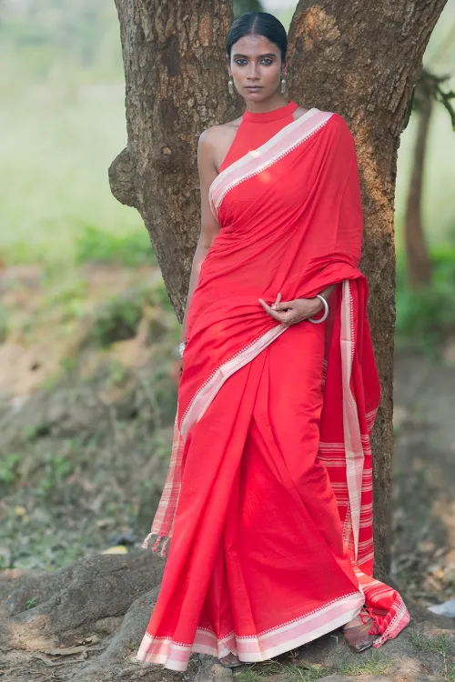 THE ICH Bengal Weaves. Handwoven Soft Cotton Saree - Crimson Glow - Image 6