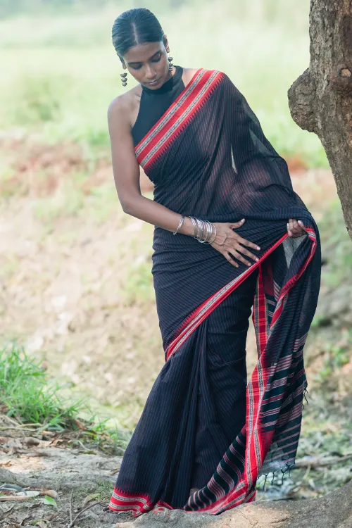 THE ICH Bengal Weaves. Handwoven Soft Cotton Saree - Midnight Ember - Image 2