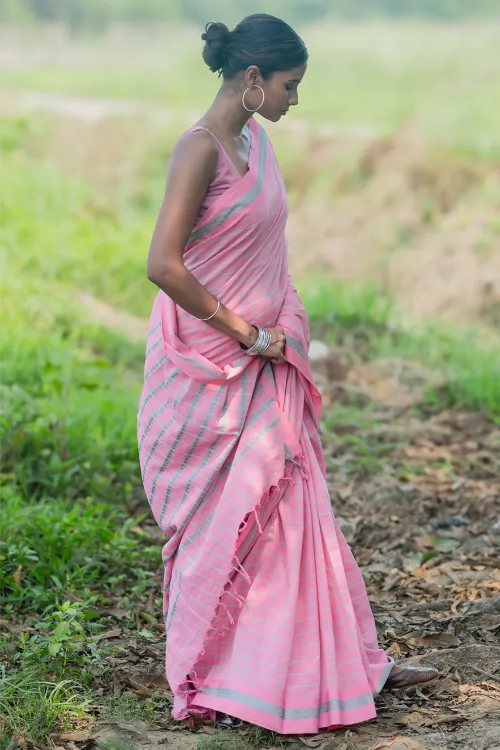 THE ICH Bengal Weaves. Handwoven Soft Cotton Saree - Rose Mist - Image 6