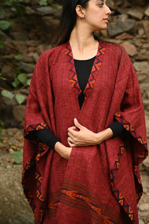 The ICH Exclusive Soft Himachal Wool Poncho With Woven Border - Rose Garden - Image 4
