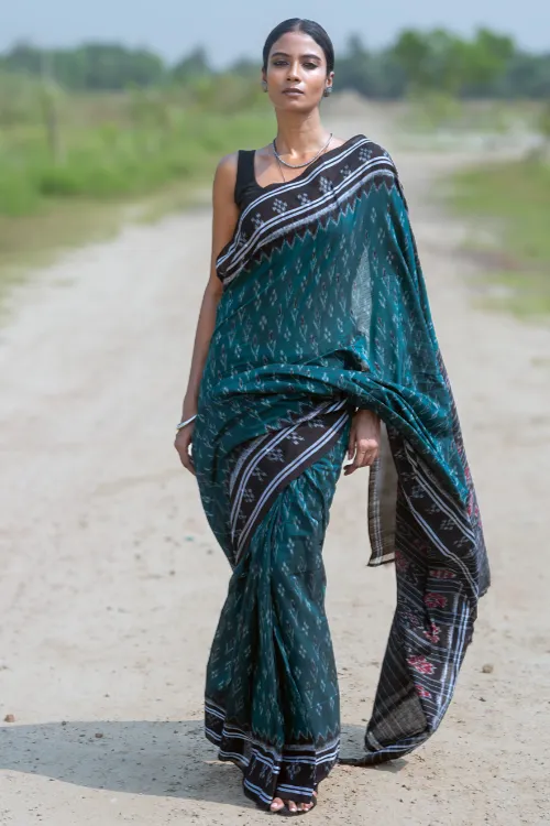 The ICH Sambalpuri Handwoven Ikat Soft Cotton Saree - Harit Tarang - Image 6