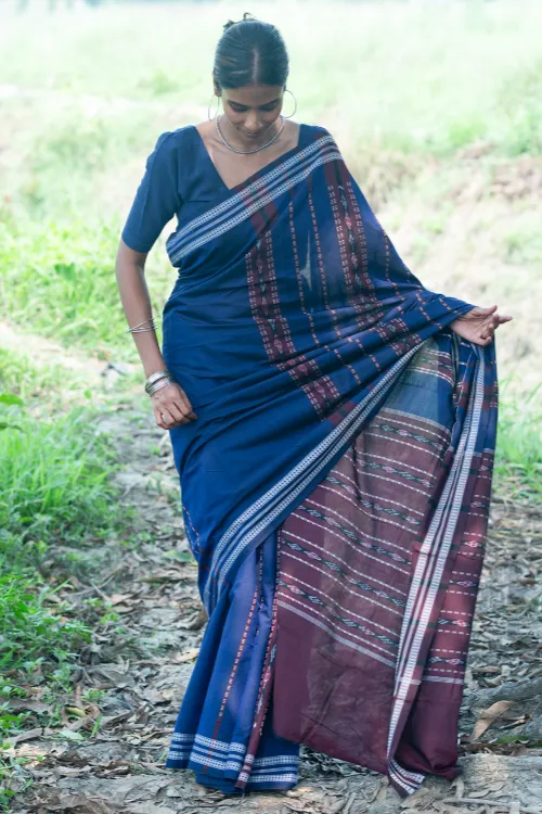 The ICH Sambalpuri Handwoven Ikat Soft Cotton Saree - Indra Neel - Image 4