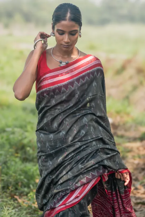 The ICH Sambalpuri Handwoven Ikat Soft Cotton Saree - Kansa Raag - Image 2