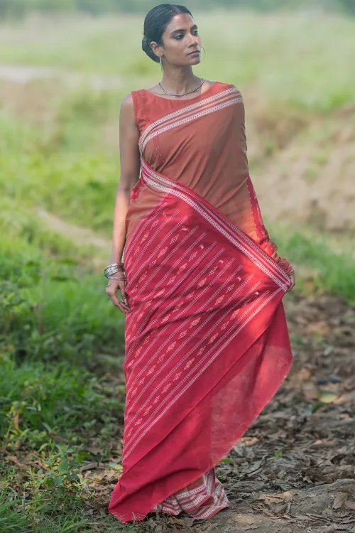The ICH Sambalpuri Handwoven Ikat Soft Cotton Saree - Lal Mrinal - Image 6