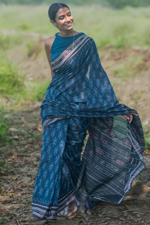 The ICH Sambalpuri Handwoven Ikat Soft Cotton Saree - Neel Nishith - Image 3