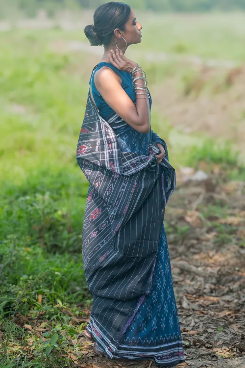 The ICH Sambalpuri Handwoven Ikat Soft Cotton Saree - Neel Nishith - Image 7
