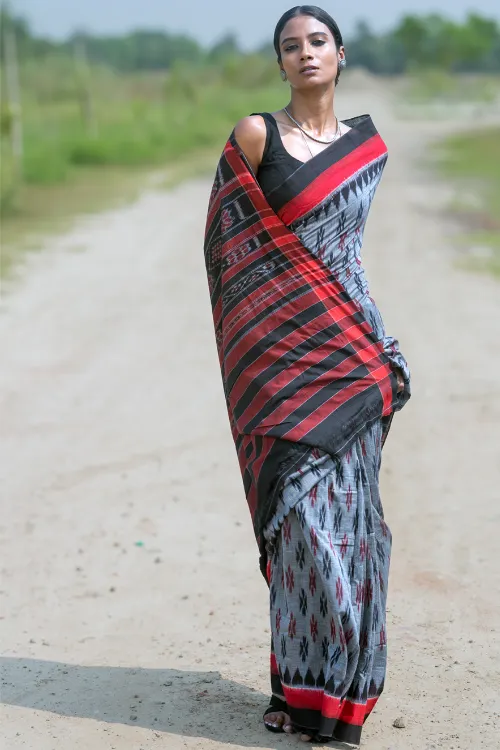 The ICH Sambalpuri Handwoven Ikat Soft Cotton Saree - Rudr Megh - Image 2