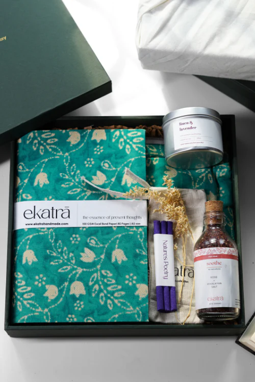 Ekatra The Ritual Collection - Limited Edit - Teal Floral - Image 4