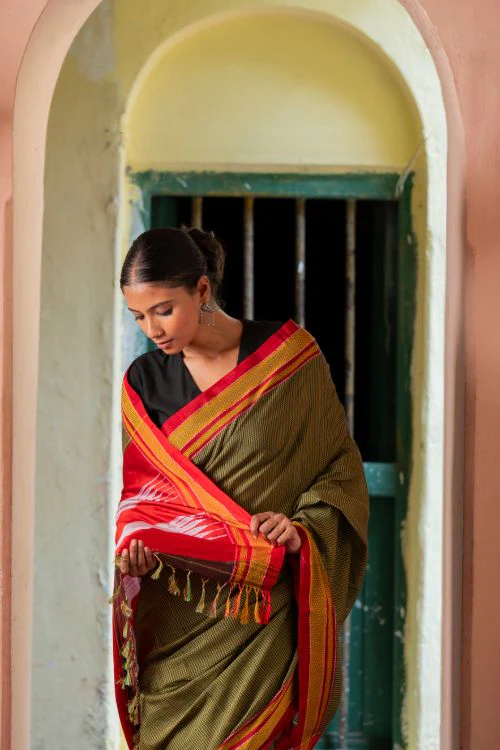 TICH Deccan Elegance. Maharashtrian Small Checks Lugadi Saree - TaraChitra - Image 6