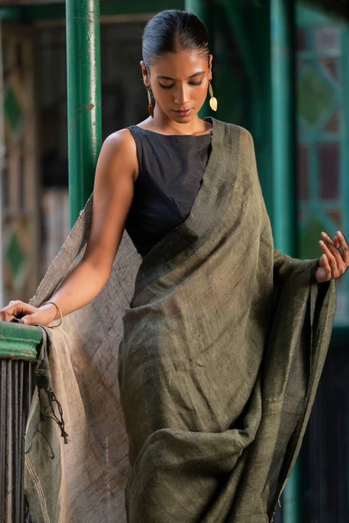TICH Elegant Handwoven Bengal Linen Saree - Mint Moods - Image 9