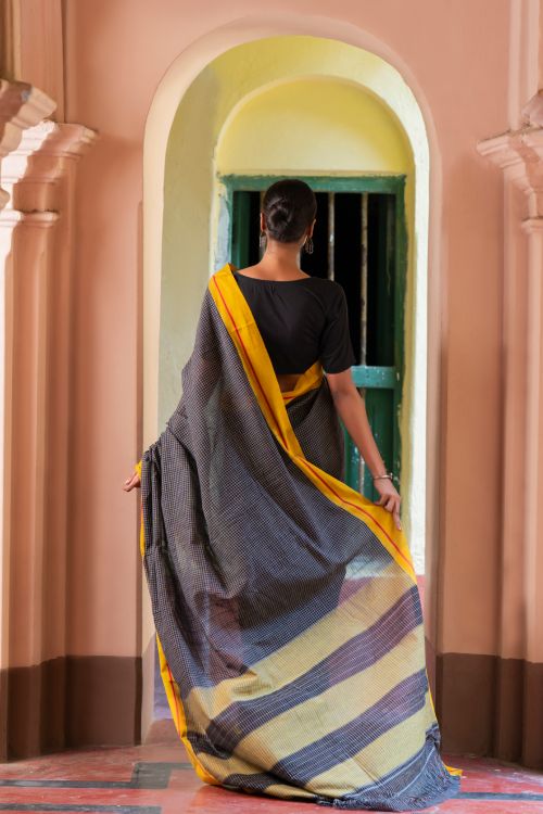 TICH Ethnic Elegance. Handwoven Pateda Aanchu Saree - Aenugudi - Image 5