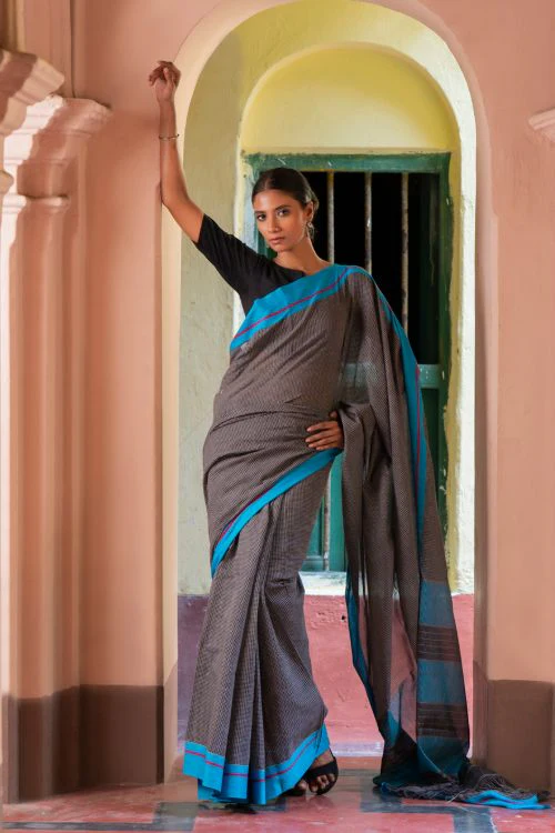 TICH Ethnic Elegance. Handwoven Pateda Aanchu Saree - Kurunji - Image 3