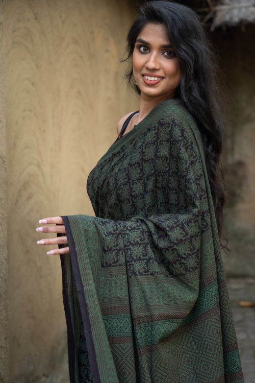 TICH Exclusive Bagh Hand Block Printed Cotton Saree - Ornate Floral - Image 9