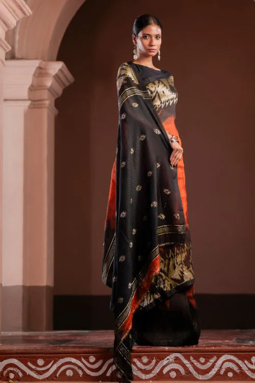 TICH Exclusive Handwoven Bengal Linen Jamdani Saree - Gulab Veena - Image 4