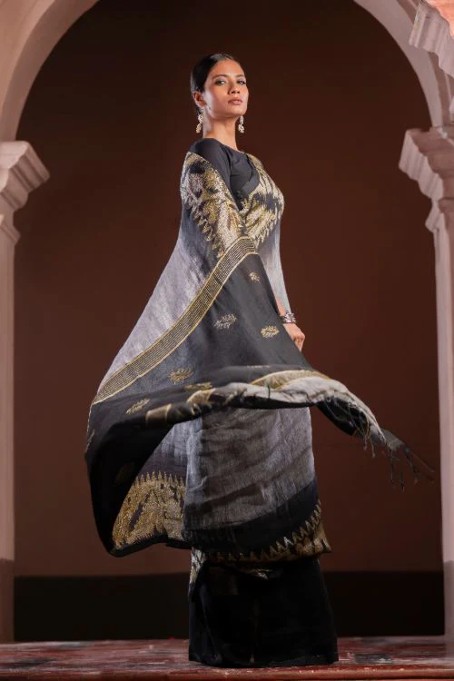 TICH Exclusive Handwoven Bengal Linen Jamdani Saree - Meghrekha - Image 5