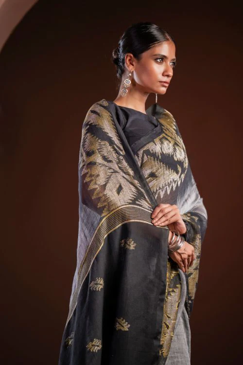 TICH Exclusive Handwoven Bengal Linen Jamdani Saree - Meghrekha - Image 8