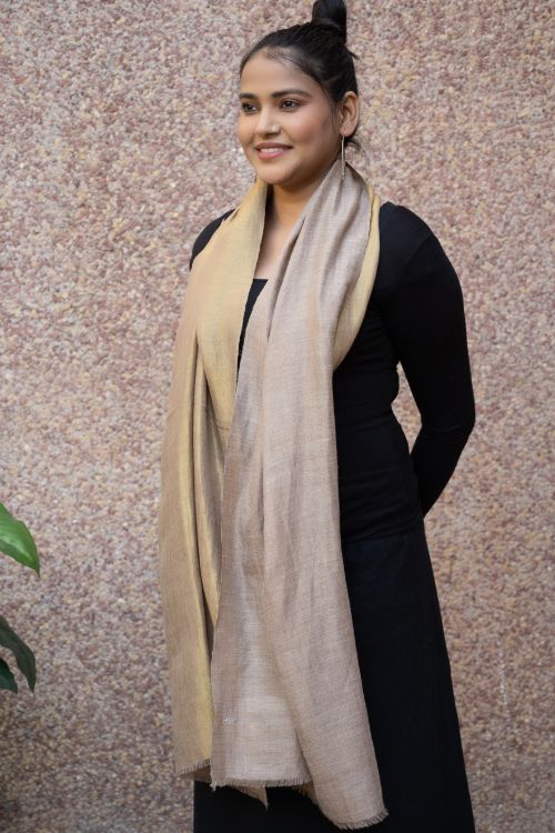 TICH Exclusive Pure Pashmina Wool & Zari Reversible Kashmiri Stole - Beige & Dull Gold - Image 5