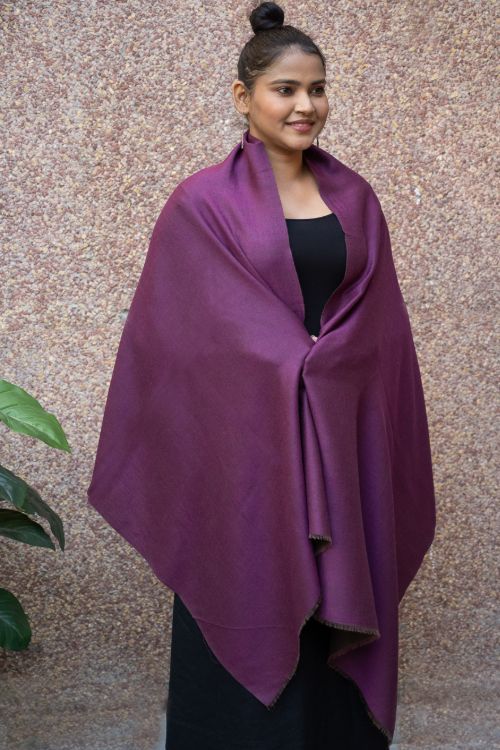 TICH Exclusive Reversible Soft Kashmiri Wool Stole - Deep Pink & Black - Image 4